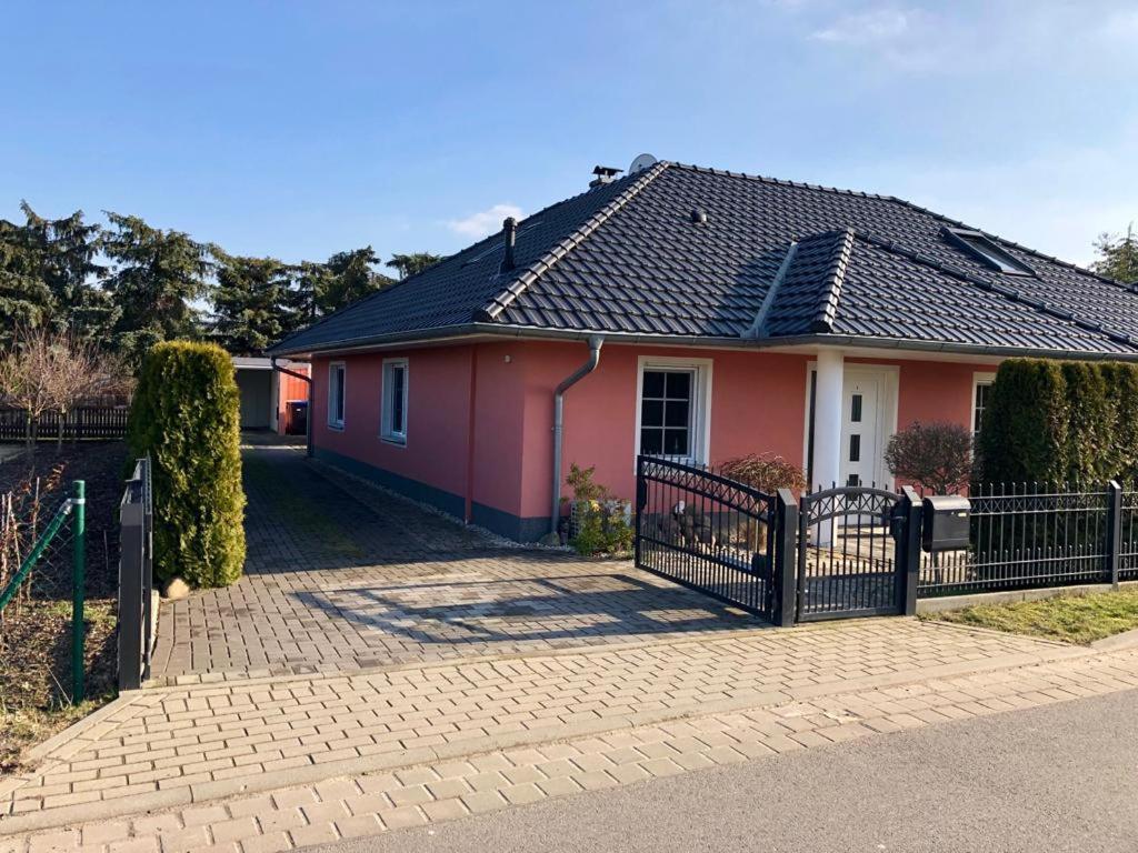 Seeliebe Mit Sauna Und Nur 50 Mtr. Bis Zum Strand Senftenberg Exterior foto